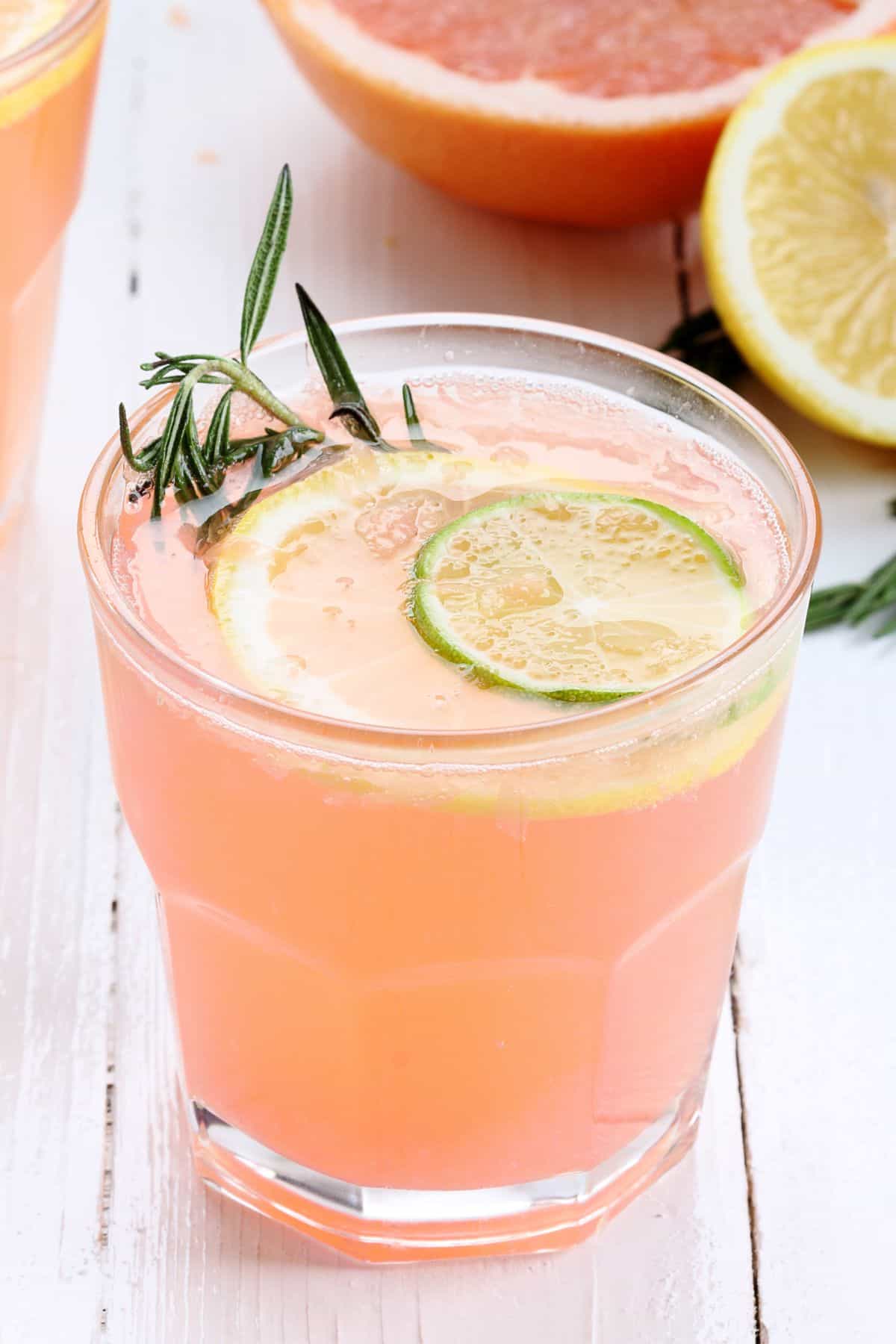 vodka mixed with grapefruit juice