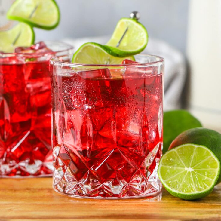 cape cod vodka cranberry cocktail